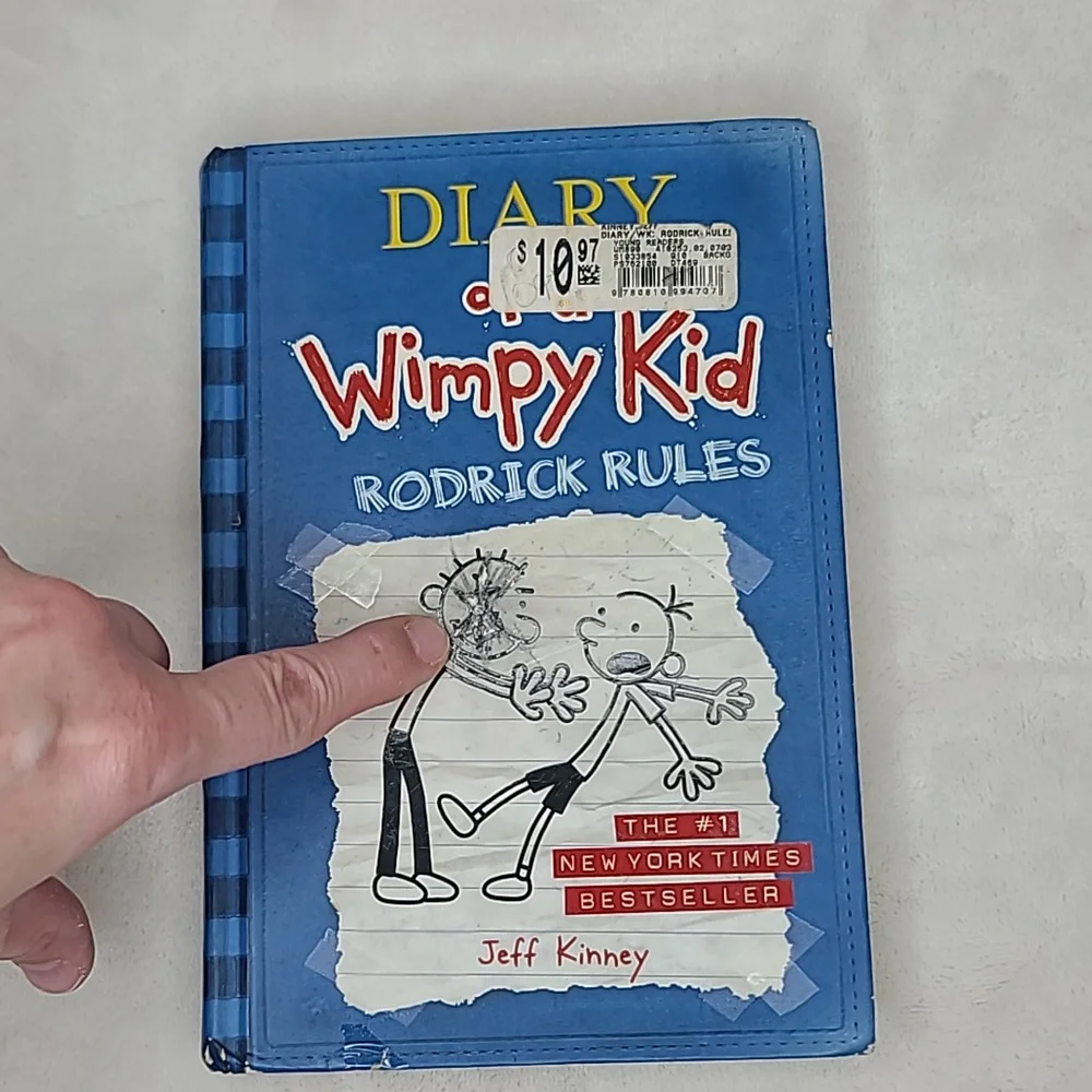Kids/Children's Illustrated Fun Diary of a Wimpy Kid Two Book Set Book 2/Book 5